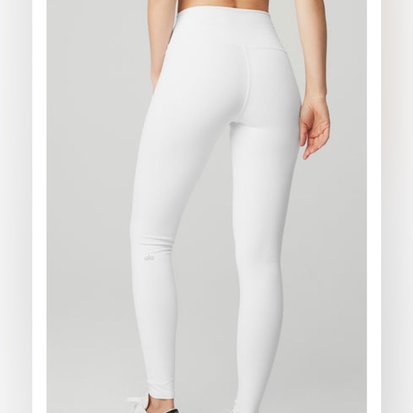 2 Alo Yoga airbrush high waist leggings (bundle) - Picture 4 of 7